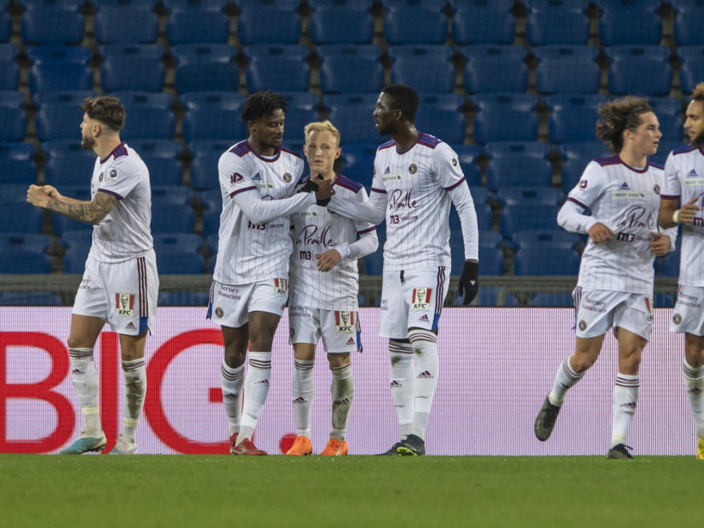 Football – Super League: Servette remporte un succès important à