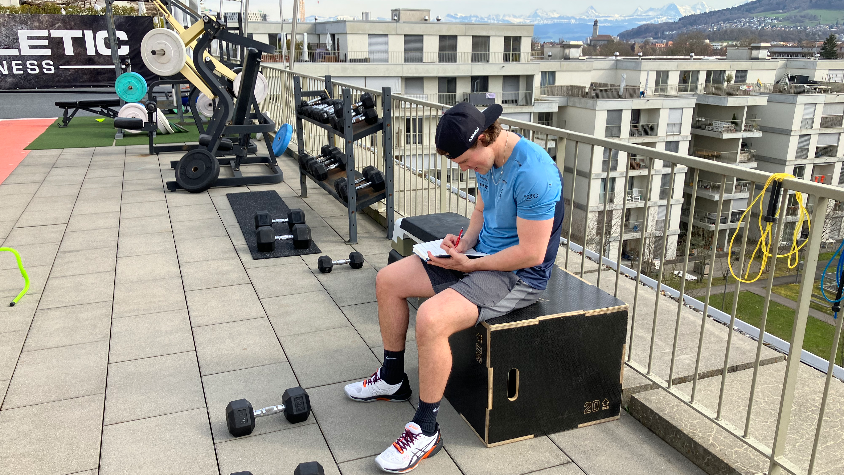 Frapp Alex Marro am Ende seines schwierigen Weges